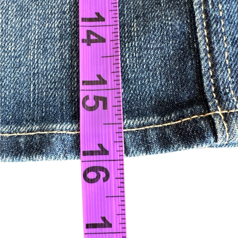 AG-ED DENIM ADRIANO GOLDSCHMIED The Vera Denim Mini Skirt, Size 28. - Picture 13 of 13